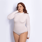 Model in the picture is 178 cm tall, and weights 96 Kgs