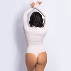 Model in the picture is 160 cm tall, and weights 60 Kgs