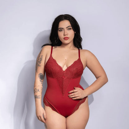 Model in the picture is 175 cm tall, and weights 80 Kgs wearing Large Red