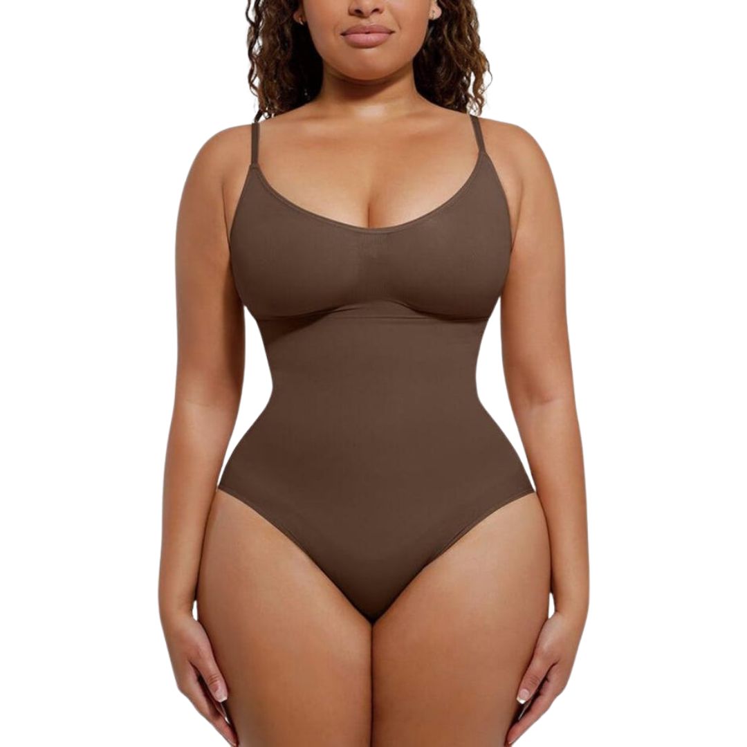 Model in the picture is 168 cm tall, and weighs 78 kgs, wearing brown classic cut M/L.