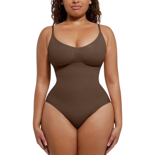 Model in the picture is 168 cm tall, and weighs 78 kgs, wearing brown classic cut M/L.