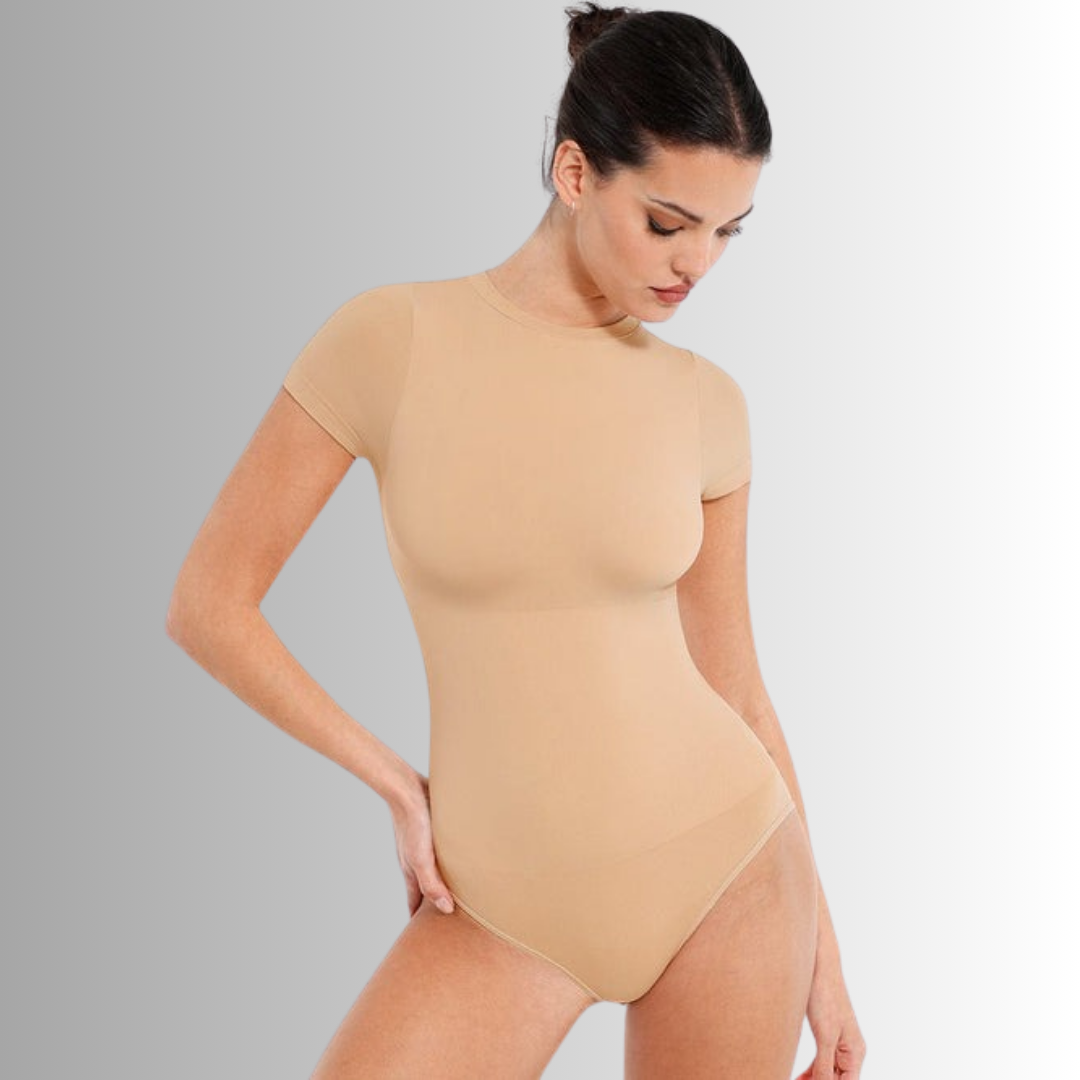 Model is 165 cm tall, weighs 51 kg, and wears size S (XS/S), with measurements: 86 cm bust, 64 cm waist, and 91 cm hips.