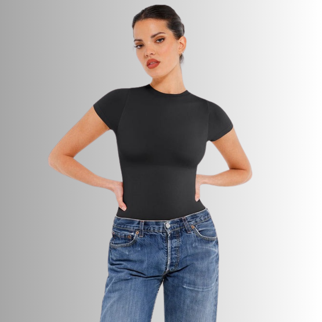 Model is 165 cm tall, weighs 51 kg, and wears size S (XS/S), with measurements: 86 cm bust, 64 cm waist, and 91 cm hips.