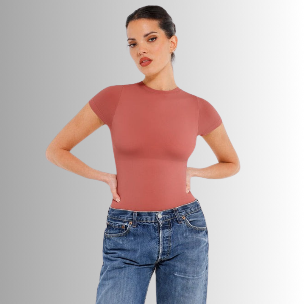 Model is 165 cm tall, weighs 51 kg, and wears size S (XS/S), with measurements: 86 cm bust, 64 cm waist, and 91 cm hips.