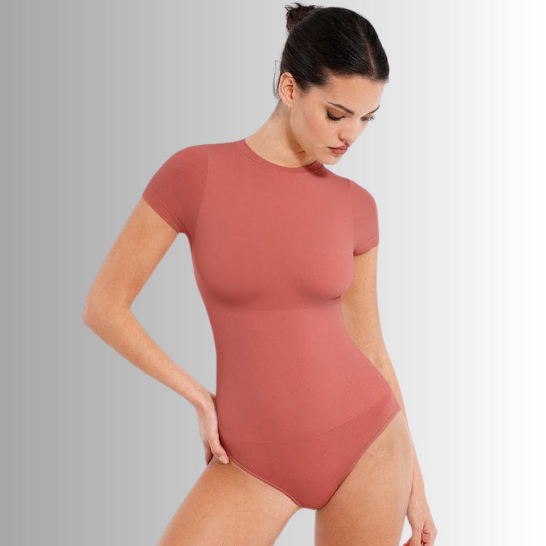 Model is 165 cm tall, weighs 51 kg, and wears size S (XS/S), with measurements: 86 cm bust, 64 cm waist, and 91 cm hips.