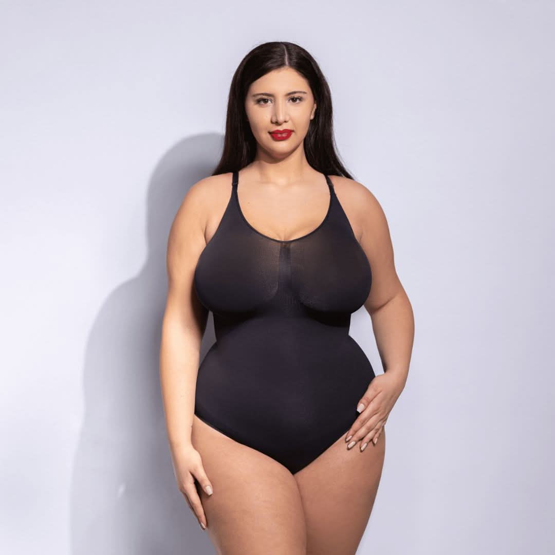 Model in the picture is 180 cm tall, and weights 110 Kgs wearing thong cut black XL/XXL