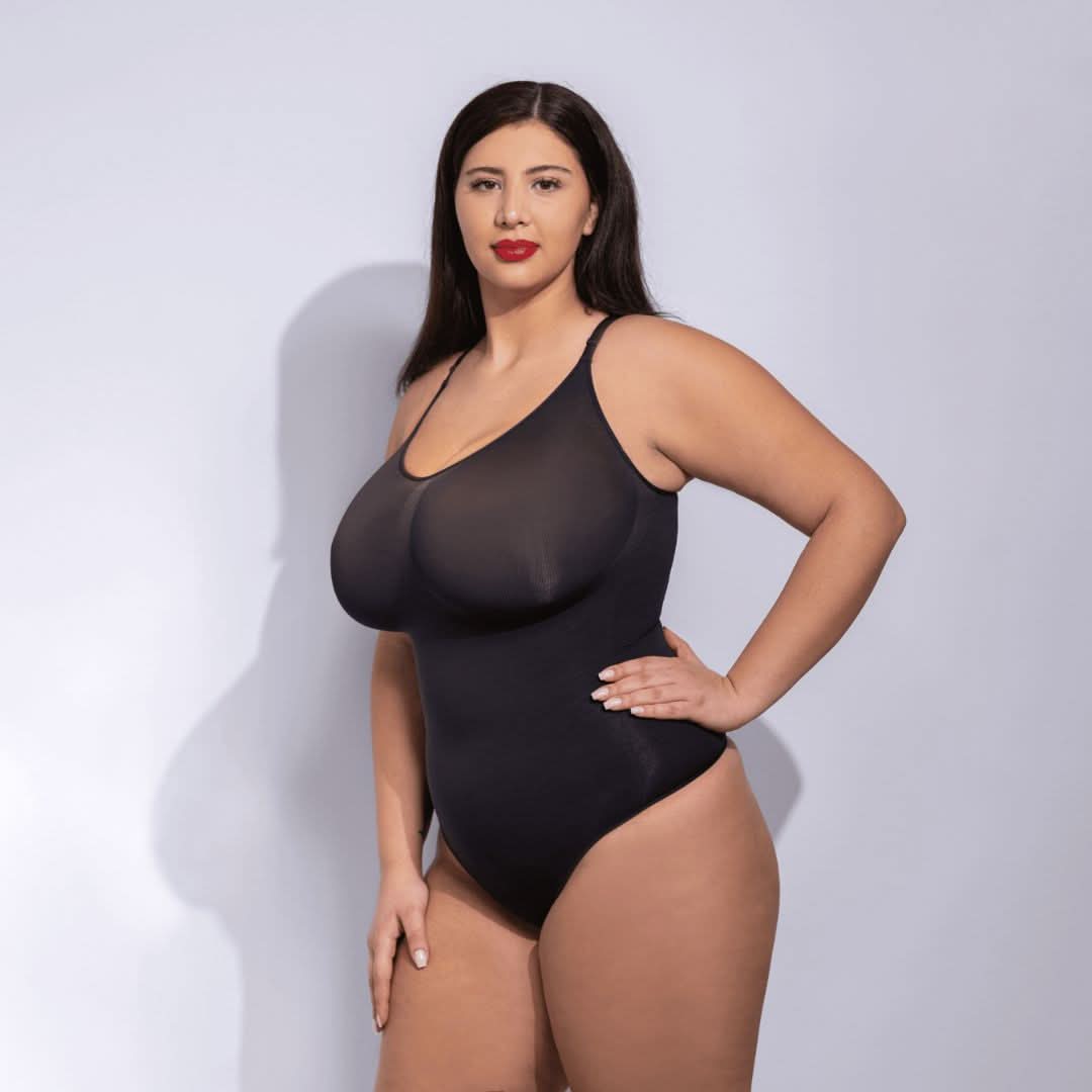 Model in the picture is 180 cm tall, and weights 110 Kgs wearing Thong Cut Black XL/XXl